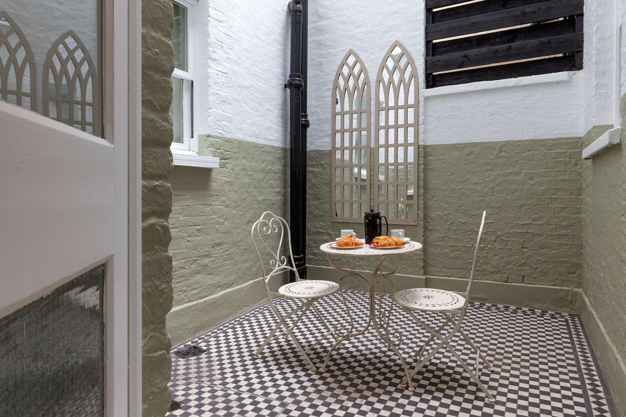 Collingham Serviced Apartments London Exterior photo