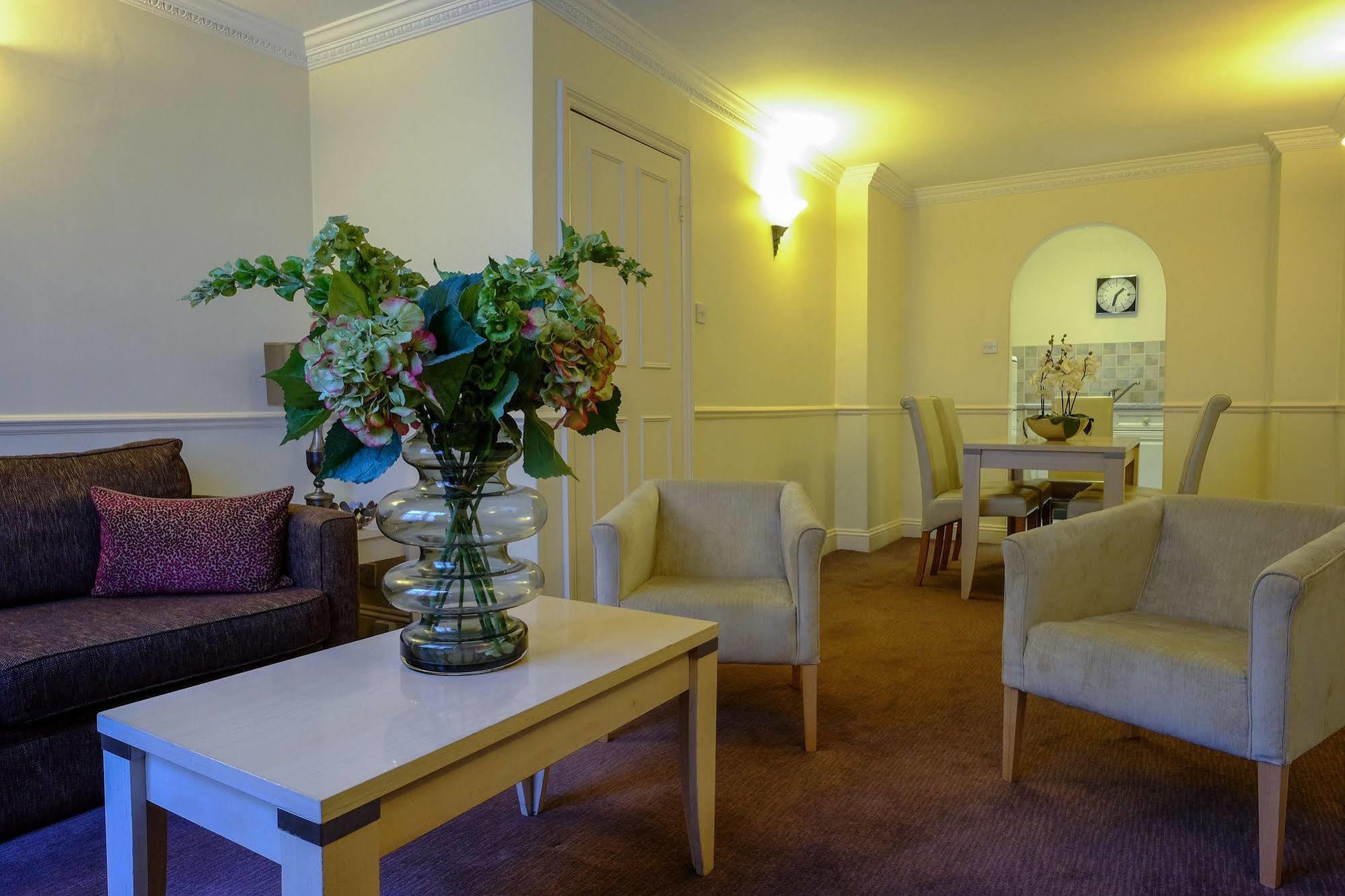 Collingham Serviced Apartments London Exterior photo